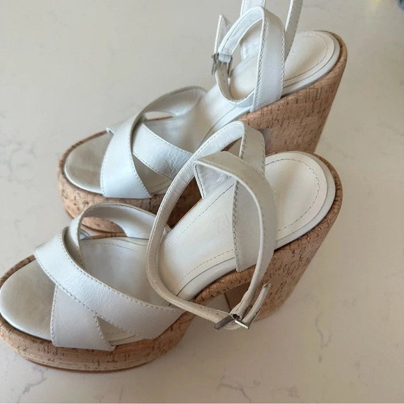 SCHUTZ Pattie platform Sandal size: 8 - Picture 4 of 7